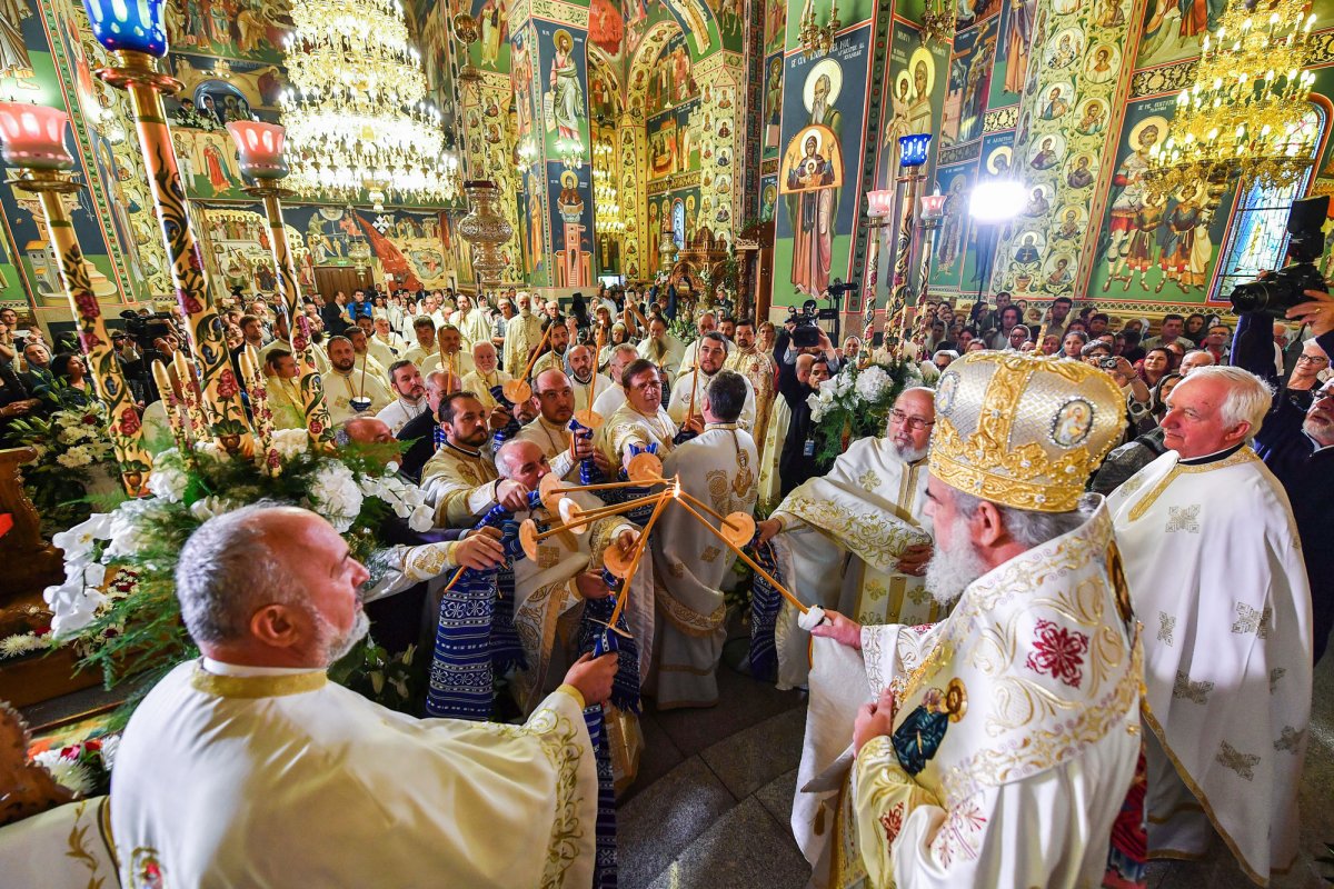 O nouă poartă a cerului a fost sfinţită în Bucureşti 31403