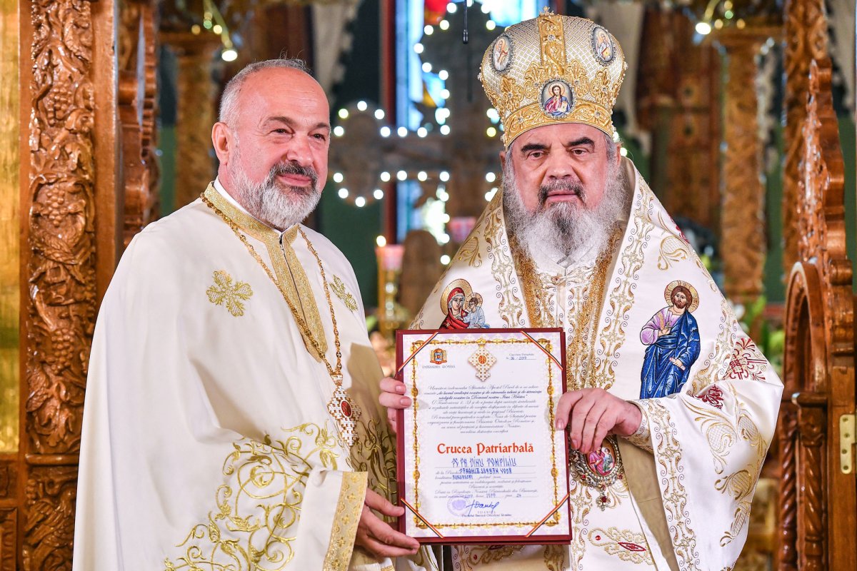 O nouă poartă a cerului a fost sfinţită în Bucureşti 31405