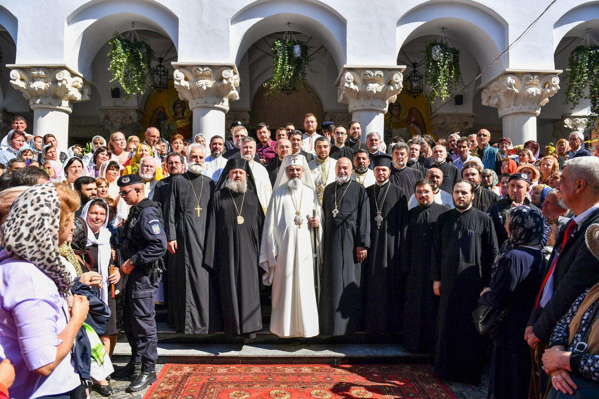 O nouă poartă a cerului a fost sfinţită în Bucureşti 31406