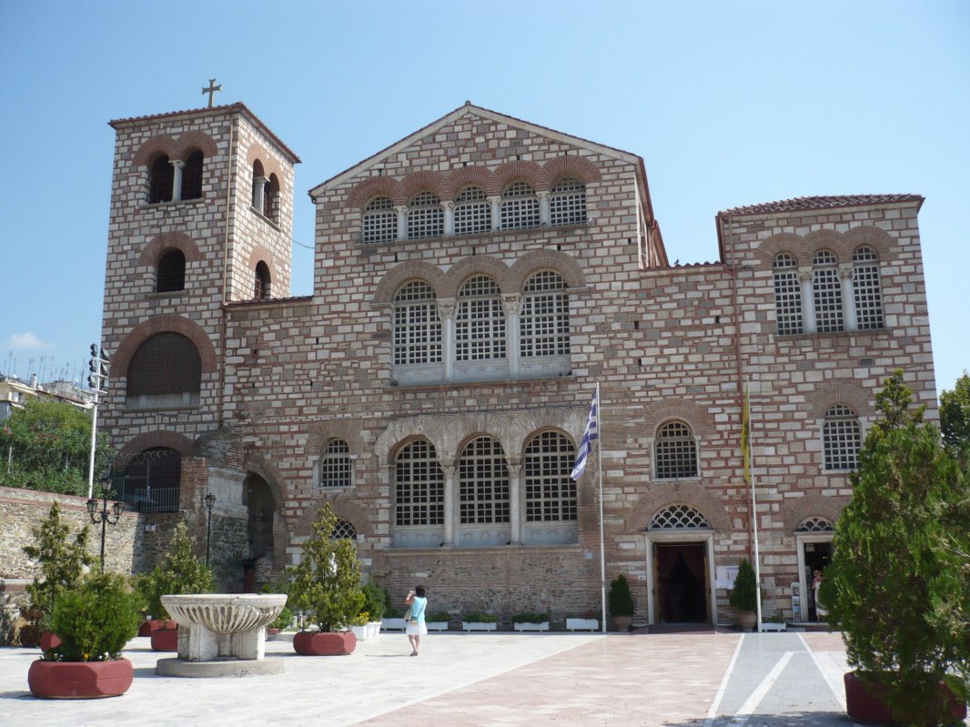 Pelerini pe urmele martirilor și sfinților făcători de minuni, în Grecia 31383