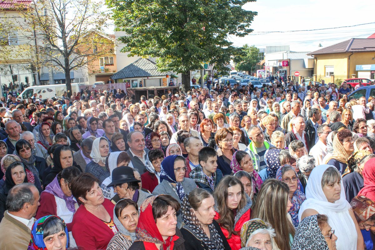 Biserica „Sfânta Treime” din Târgu Jiu, resfinţită 31315