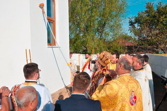 Mărturii ale hărniciei preoților și credincioșilor 31339