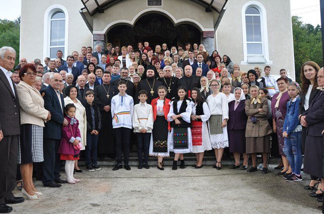 Slujiri arhiereşti în duminica a 18-a după Rusalii 31303