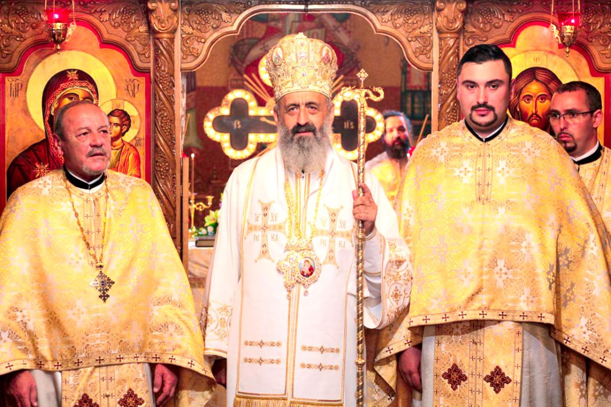 Slujiri arhiereşti în duminica a 18-a după Rusalii 31305