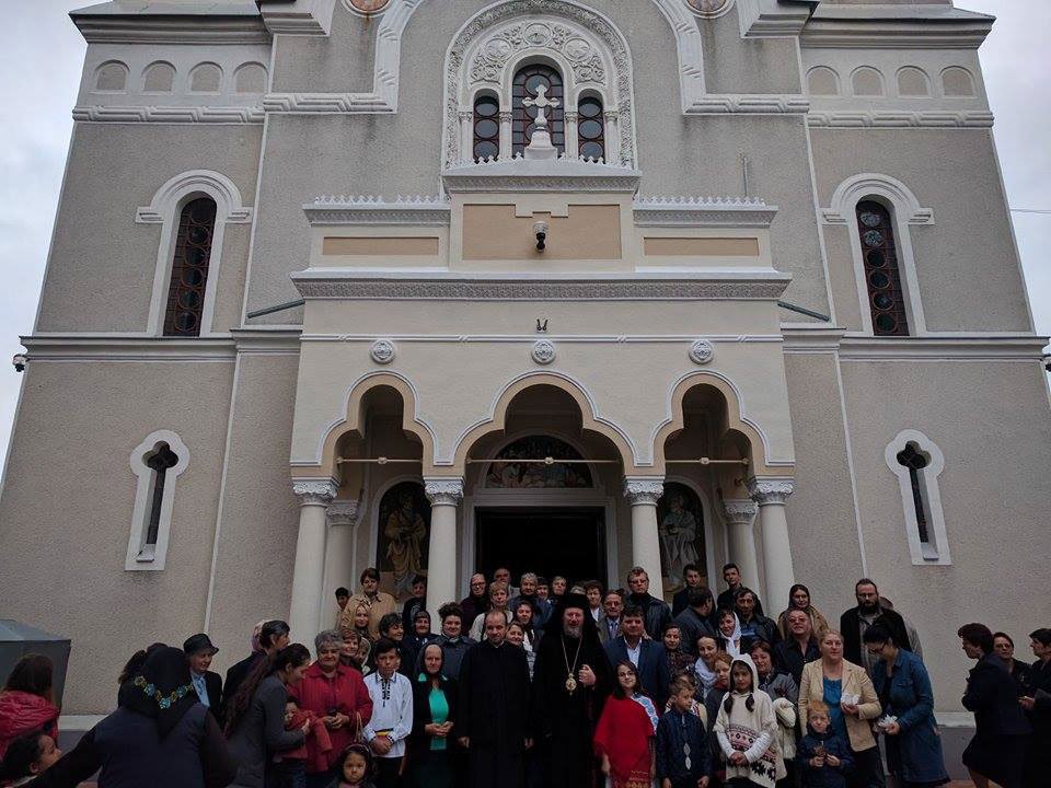 Slujiri arhierești în Mitropolia Banatului 31320