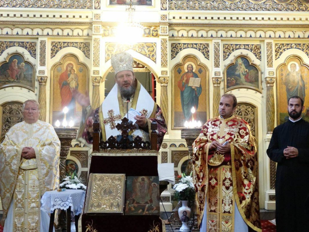 Slujiri arhierești în Mitropolia Banatului 31322