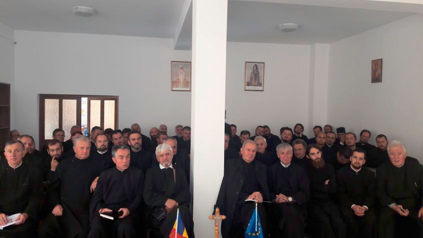 Şedinţă preoţească şi binecuvântarea unei case parohiale în Protopopiatul Dej 31183