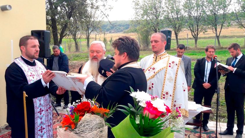 Şedinţă preoţească şi binecuvântarea unei case parohiale în Protopopiatul Dej 31184