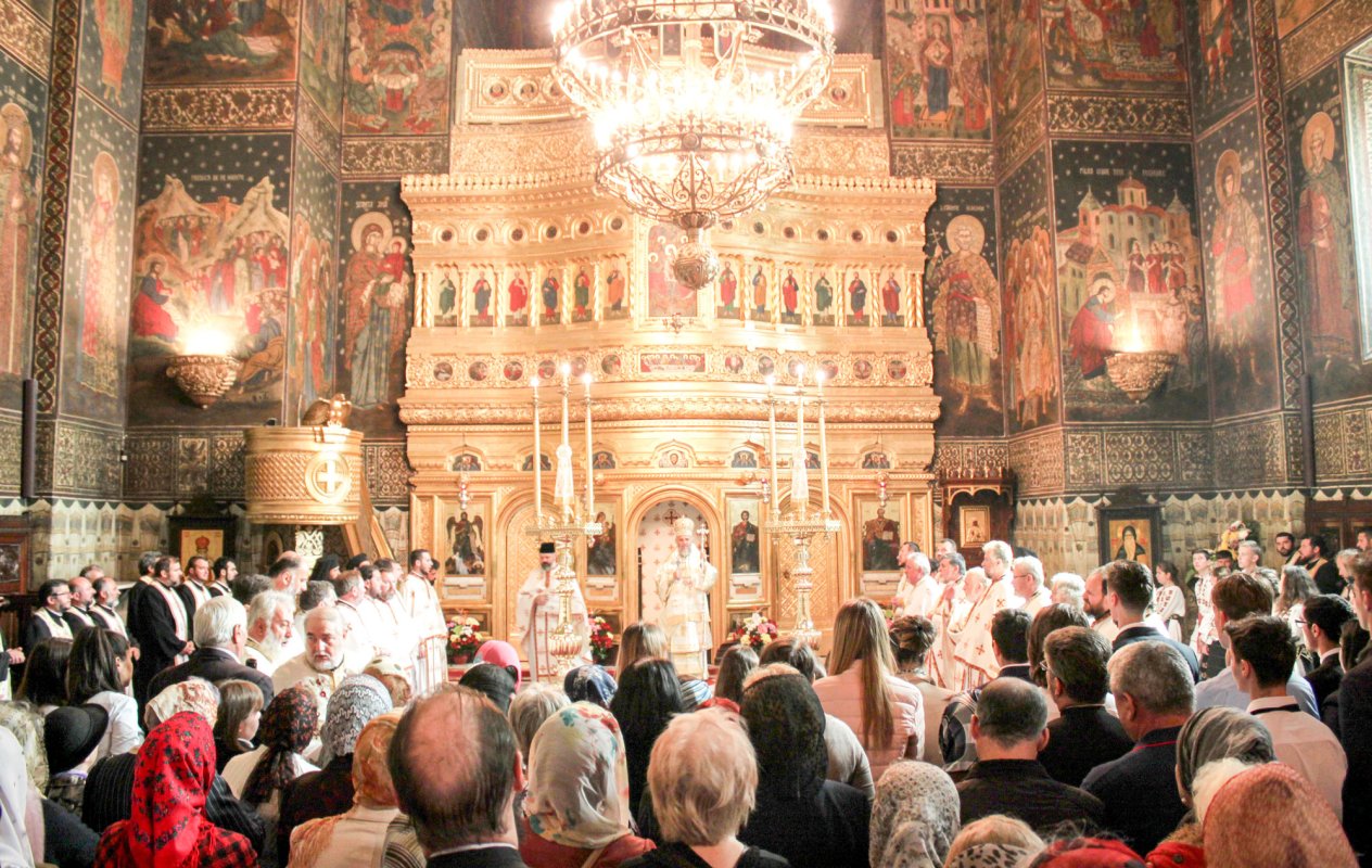 Arhiepiscopia Dunării de Jos, la ceas aniversar 31163