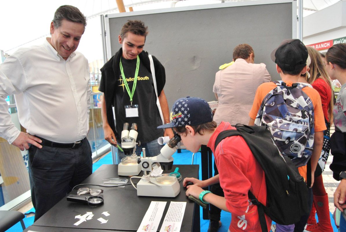 Evenimente dedicate ştiinţei în 17 oraşe din România 31171