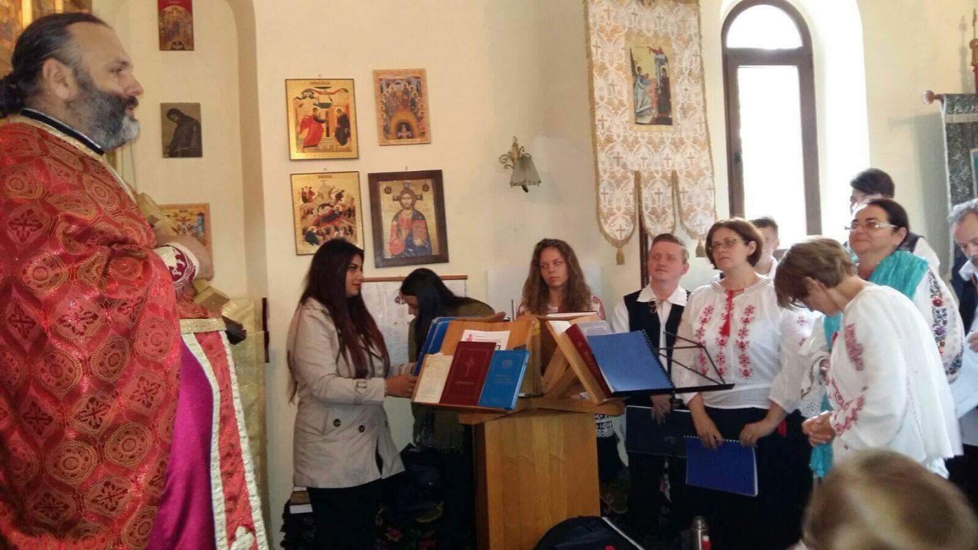 Sfântul Siluan Athonitul, cinstit la Biserica Scânteia, județul Arad 31135