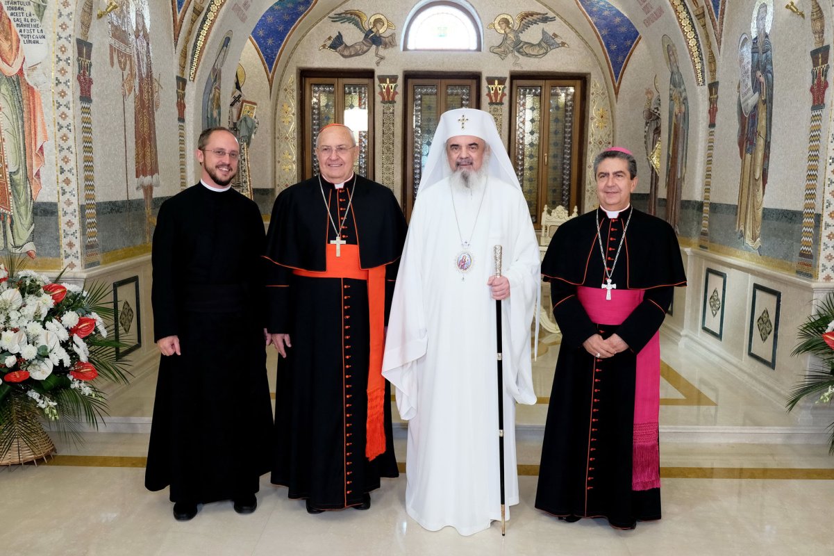 Cardinalul Leonardo Sandri în vizită la Patriarhie 31055
