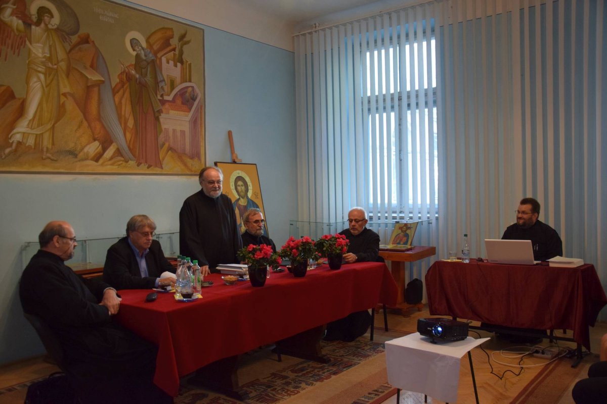 Două teze de doctorat notate cu „Excelent“, la Facultatea de Teologie Ortodoxă din Iaşi 31039