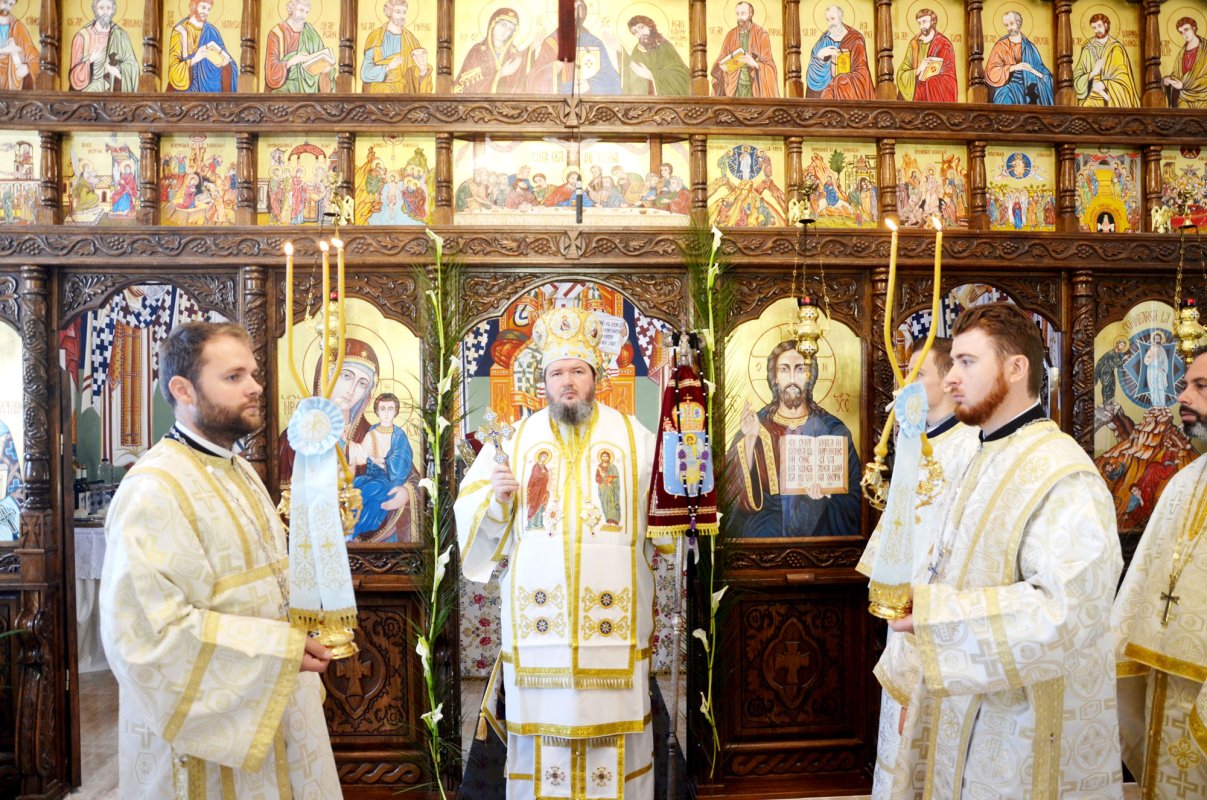 Târnosiri şi hramuri în Duminica a 19-a după Rusalii 30941