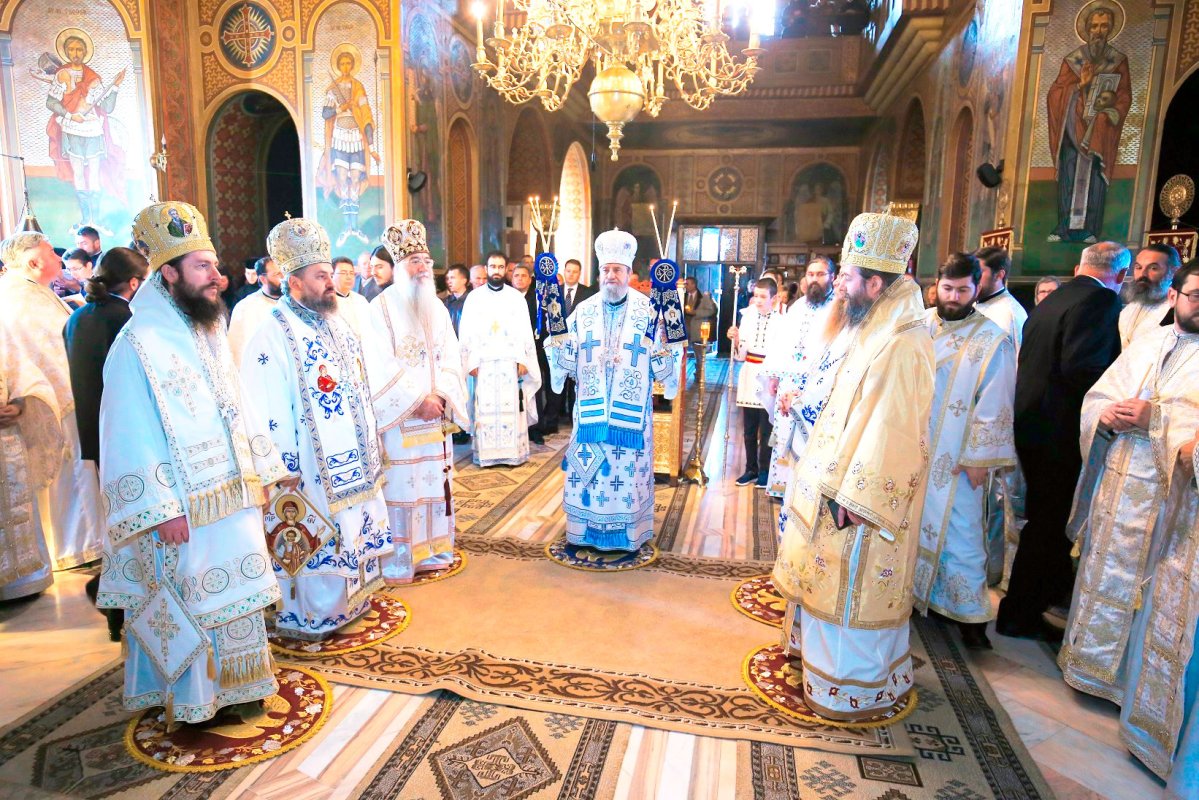 Târnosiri şi hramuri în Duminica a 19-a după Rusalii 30946