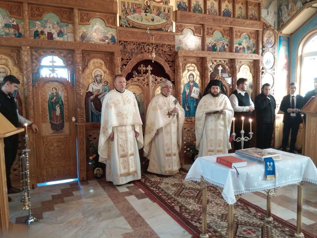 Binecuvântări şi festivităţi la începerea noului an universitar 30853