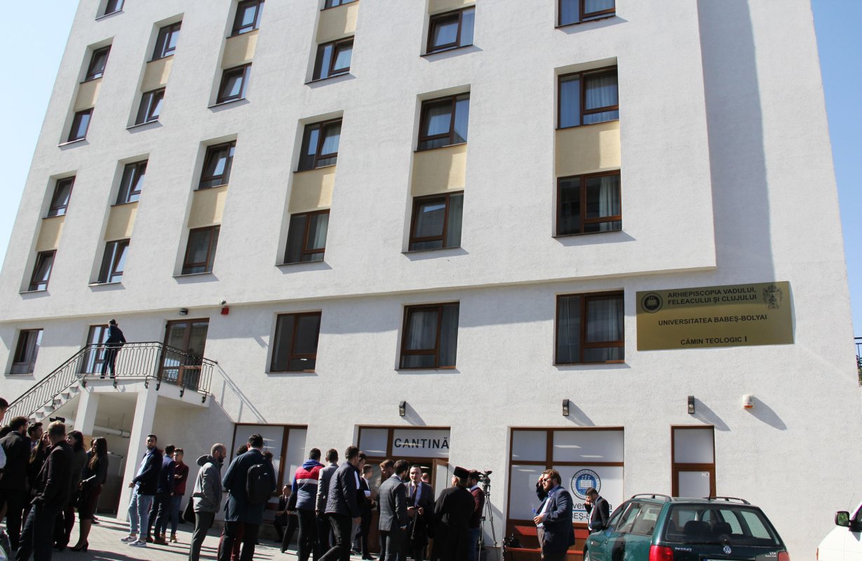 Noua cantină a Facultăţii de Teologie Ortodoxă clujene a fost inaugurată 30861