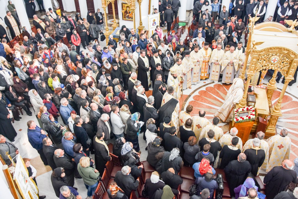 Bucurie duhovnicească în Episcopia Caransebeșului 30830