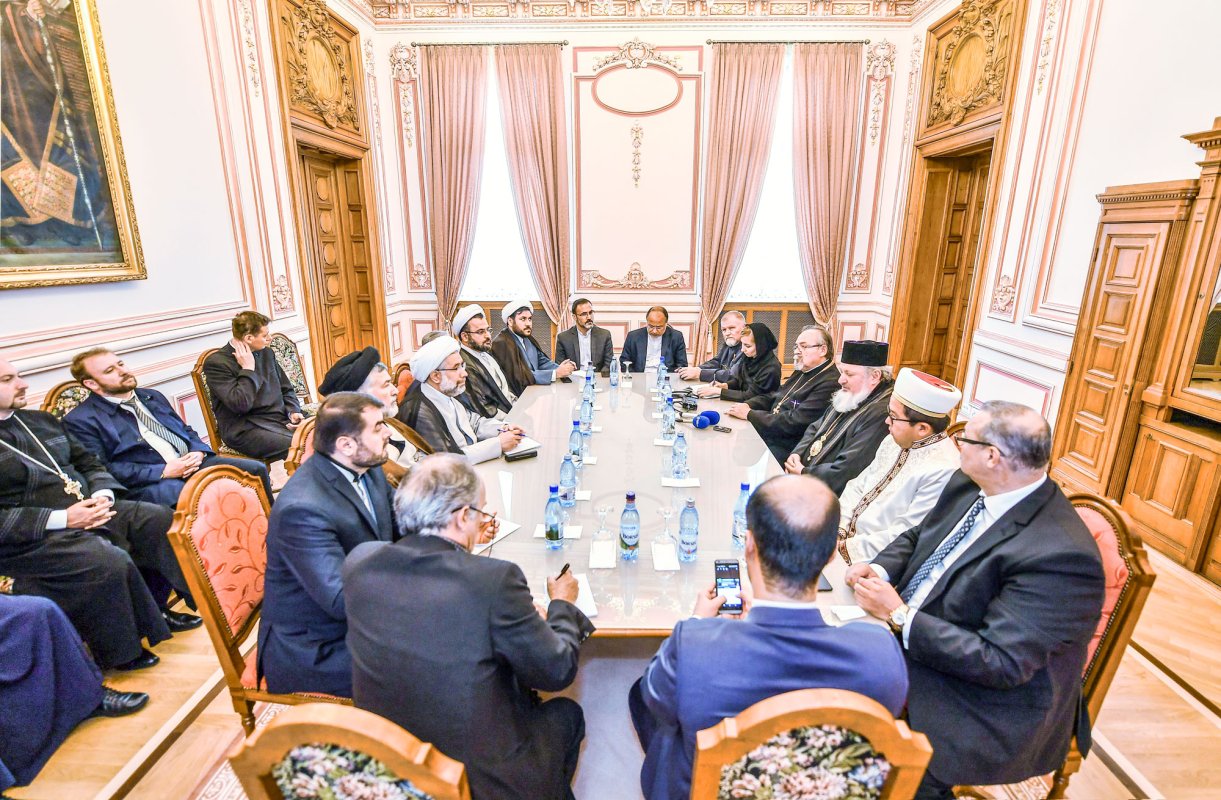 Promovare a dialogului intercultural şi interreligios 30826