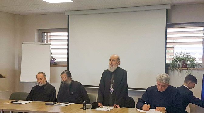 Seminarul „Tineretul în diaconie socială și colaborare ecumenică”, la Arad 30811