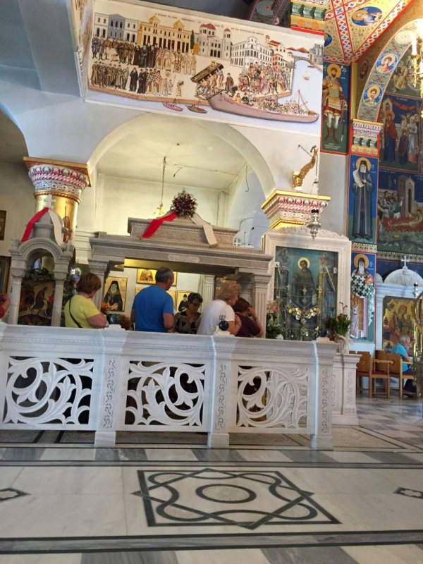 Robul îngropat ca stăpân și sfânt în Împărăția lui Dumnezeu 30708