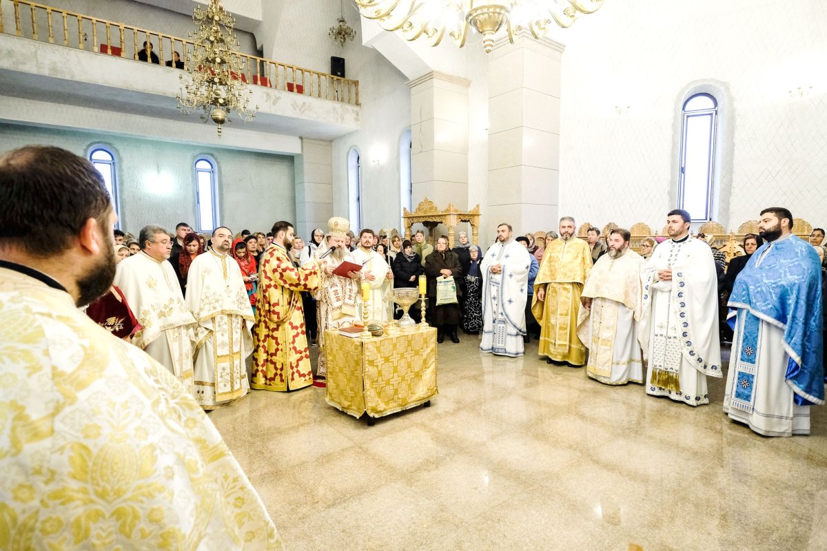 Fapte și rugăciuni împlinite la Parohia Tunari 30605