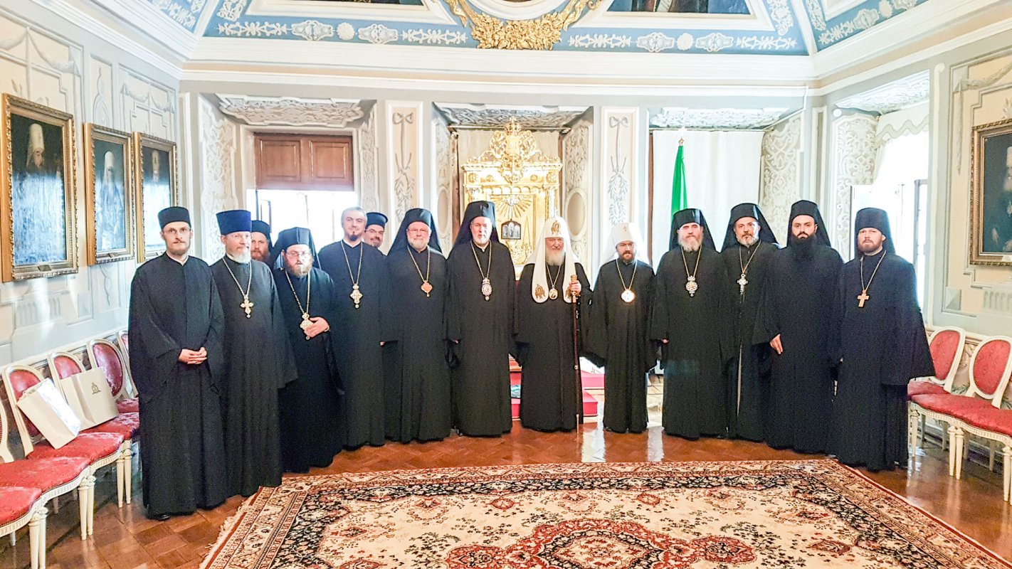 Reuniune a membrilor CROCEU la Moscova 30498