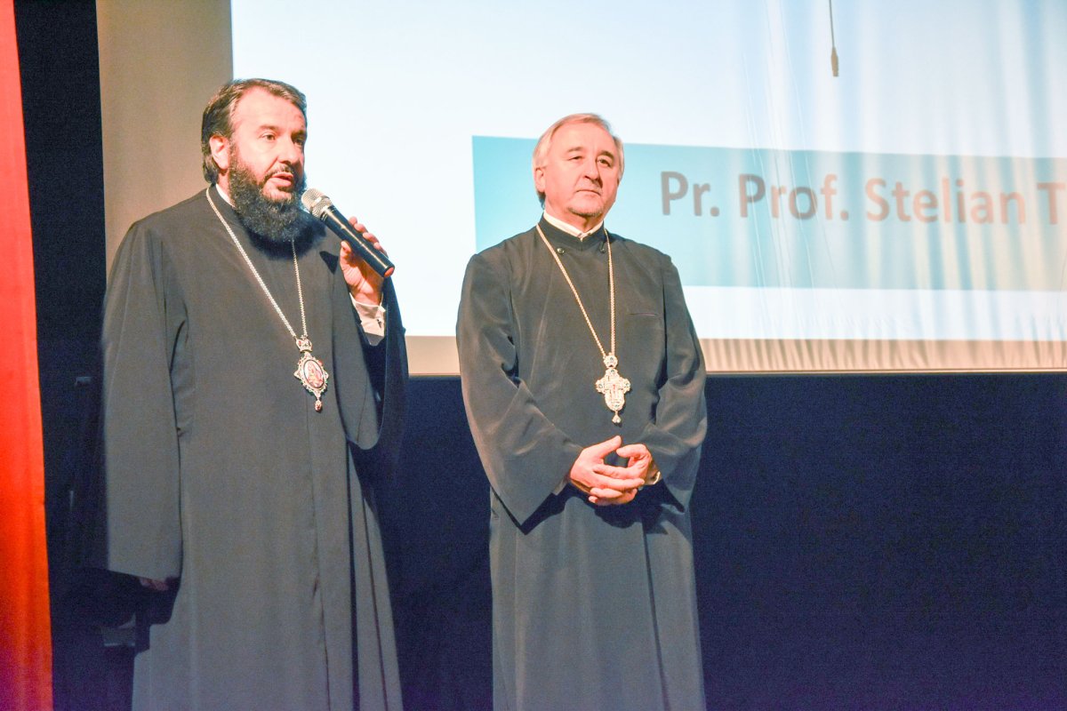 Conferințe preoțești în Episcopia Caransebeșului 30431