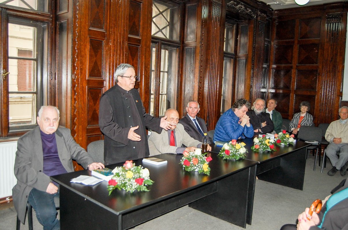 Lansarea antologiei de poezie „Văz Duhurile Potirului Alb” 30435