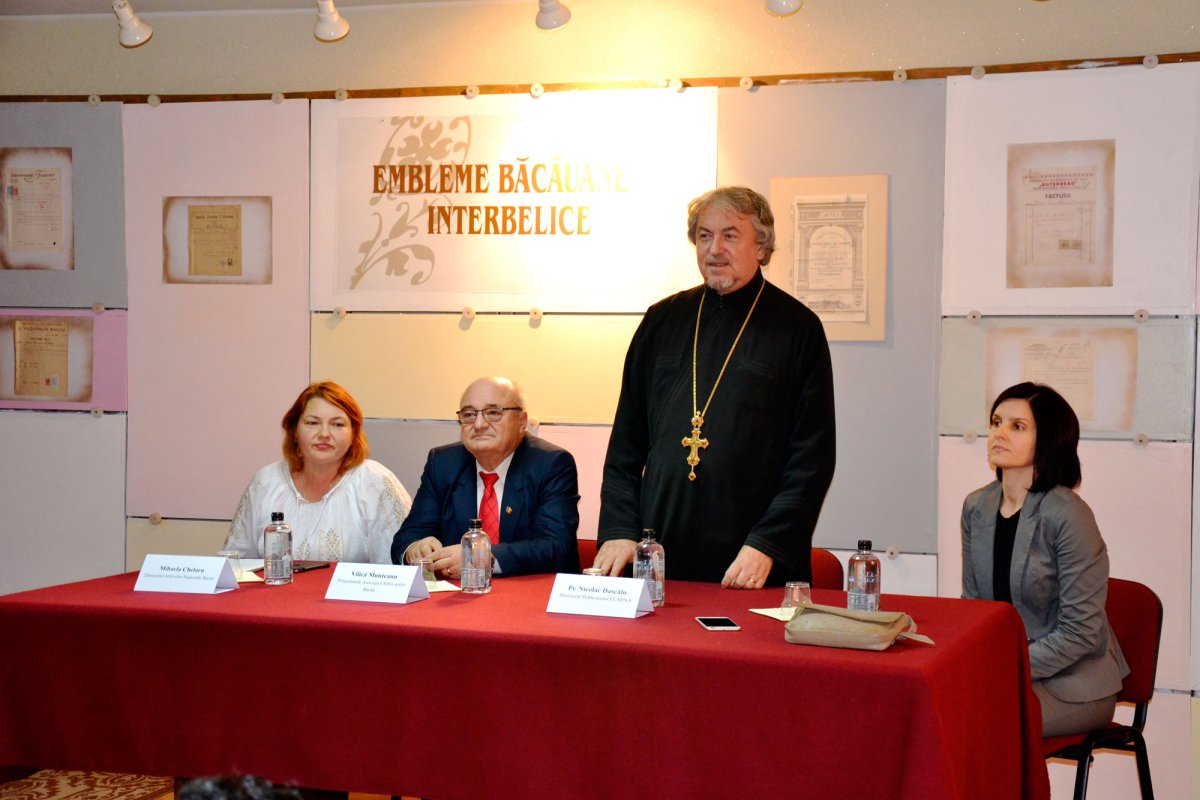 Un album de specialitate, dar şi „o carte vie” 30457