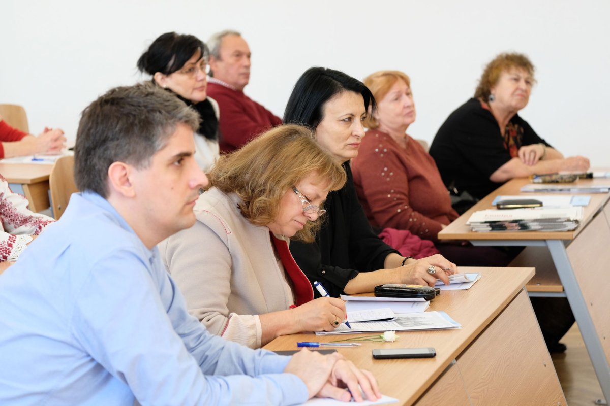 Colocviul de literatură creştină al Ziarului Lumina 30251