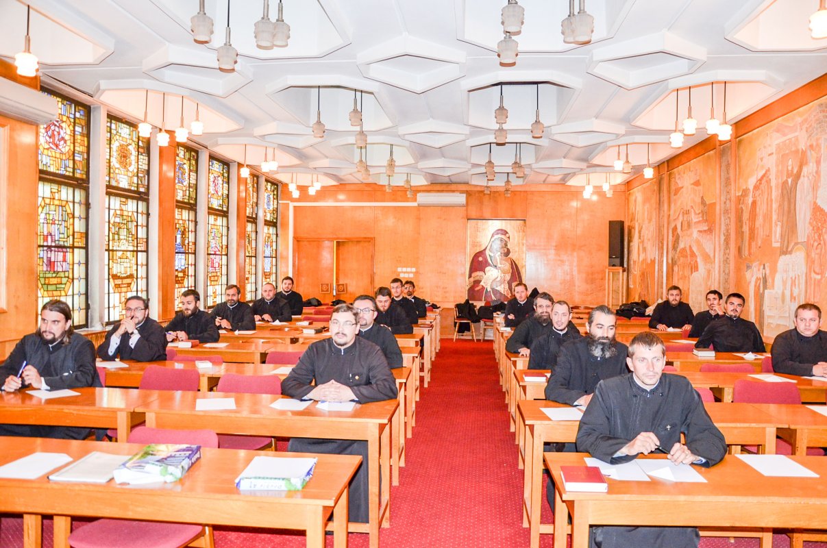 Examen de grad profesional în preoție 30231