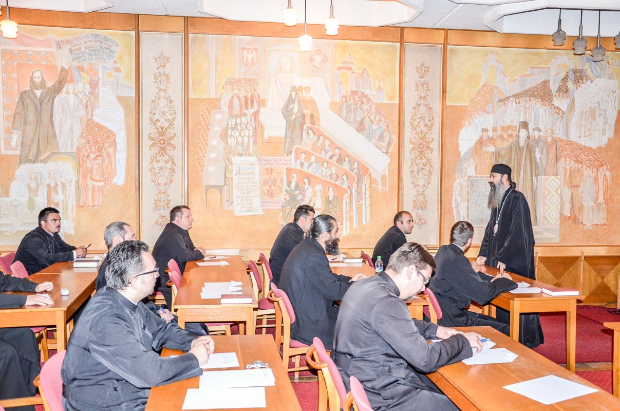 Examen de grad profesional în preoție 30232