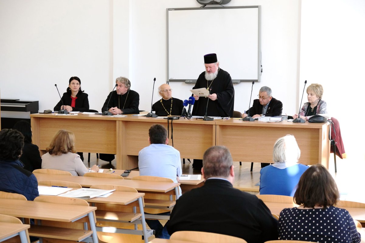 Transfigurarea suferinței prin rugăciune şi poezie 30247