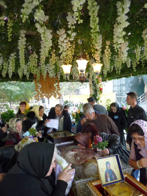 Sfânta Parascheva, gazdă ospitalieră pentru sfinți și pelerini 30328