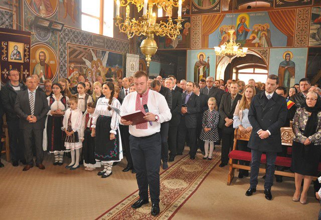 Slujiri arhierești la sărbătoarea Sfintei Cuvioase Parascheva 30139