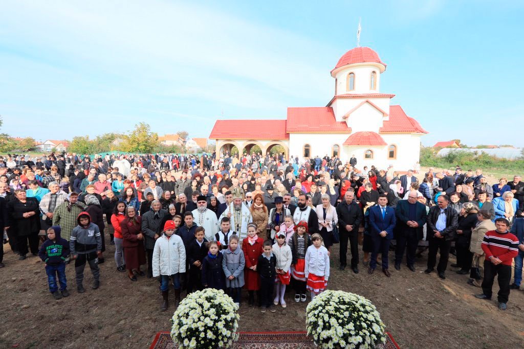 Slujiri arhierești la sărbătoarea Sfintei Cuvioase Parascheva 30141