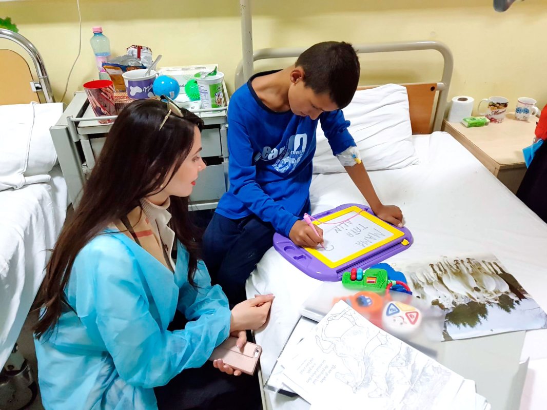 Sprijin pentru copiii suferinzi 30125