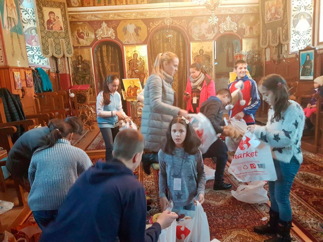 Activități filantropice și misionare în Parohia Hamba, Sibiu 30006