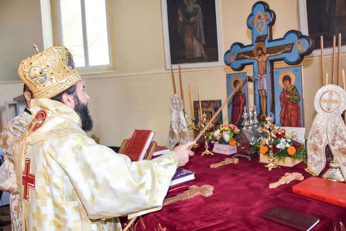 Hirotonie şi sfinţiri  în Mitropolia Banatului 30023