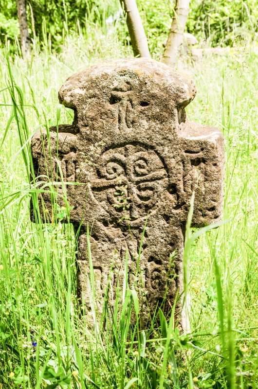 Sfințenia atipică 30052