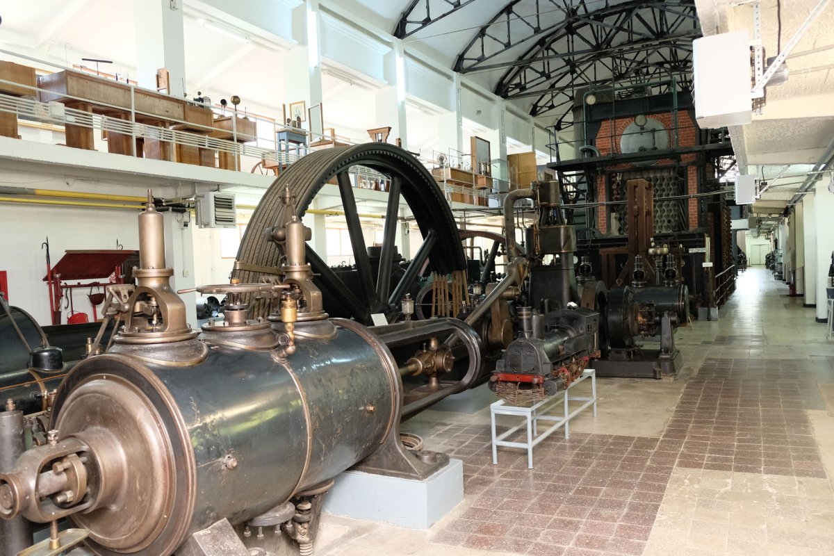 Excursie printre legile fizicii 29911