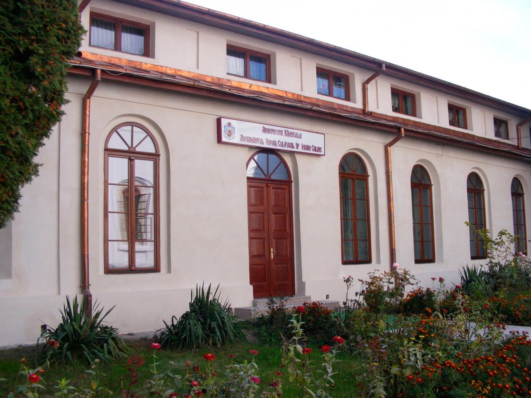 Lansare de carte la Centrul eparhial din Râmnic 29885