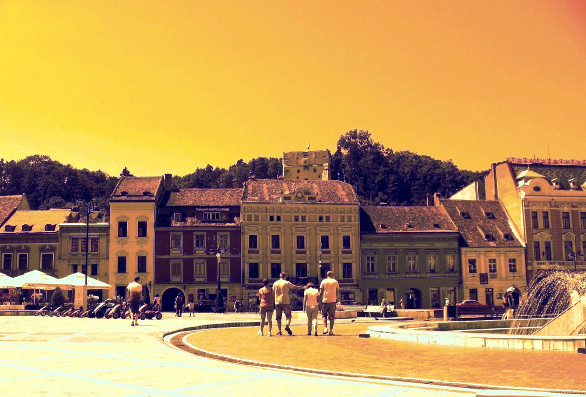 Workshop-ul „Pledoarie pentru muzee ale comunismului în România”, la Braşov 29883