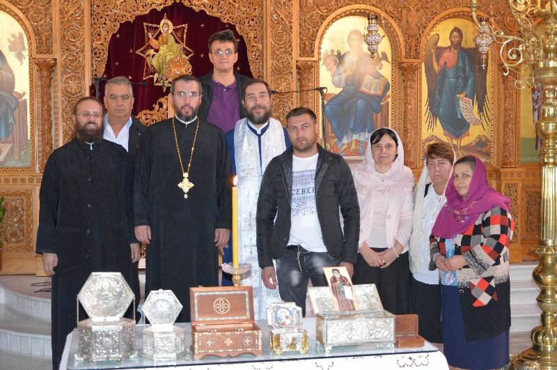 Pelerinaj cu Icoana Maicii Domnului-Axionița de la Biserica „Buna Vestire”- Belu în Grecia 29819