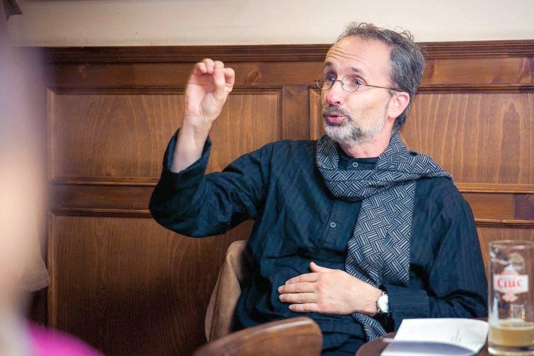 „Teologia poate oferi teme foarte generoase literaturii”  29773