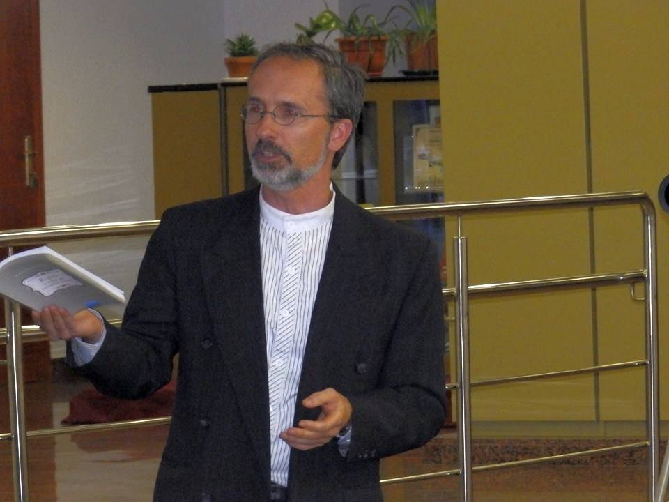 „Teologia poate oferi teme foarte generoase literaturii”  29774