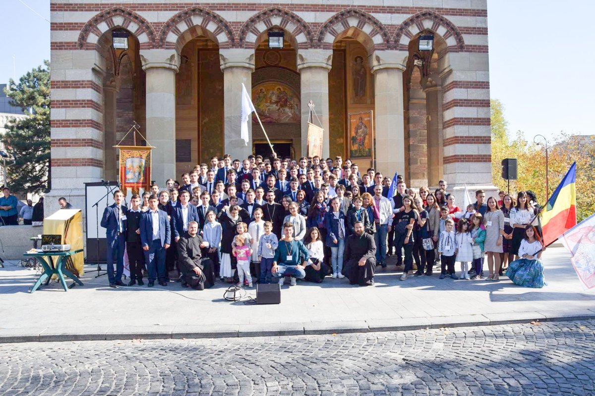 Cetatea Băniei se pregăteşte de praznic 29601