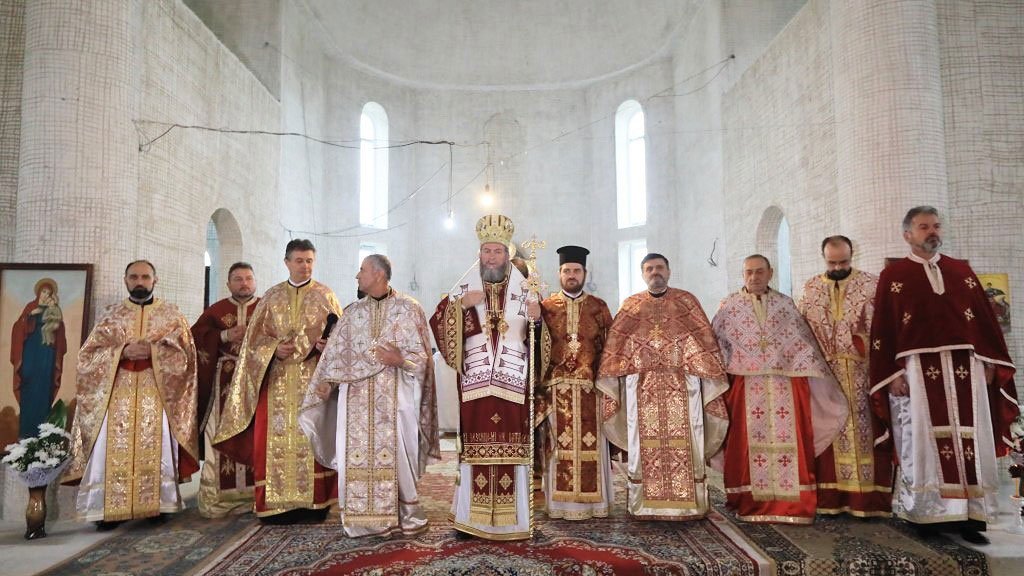 Slujiri arhierești de Sfântul Mare Mucenic Dimitrie, Izvorâtorul de Mir 29334