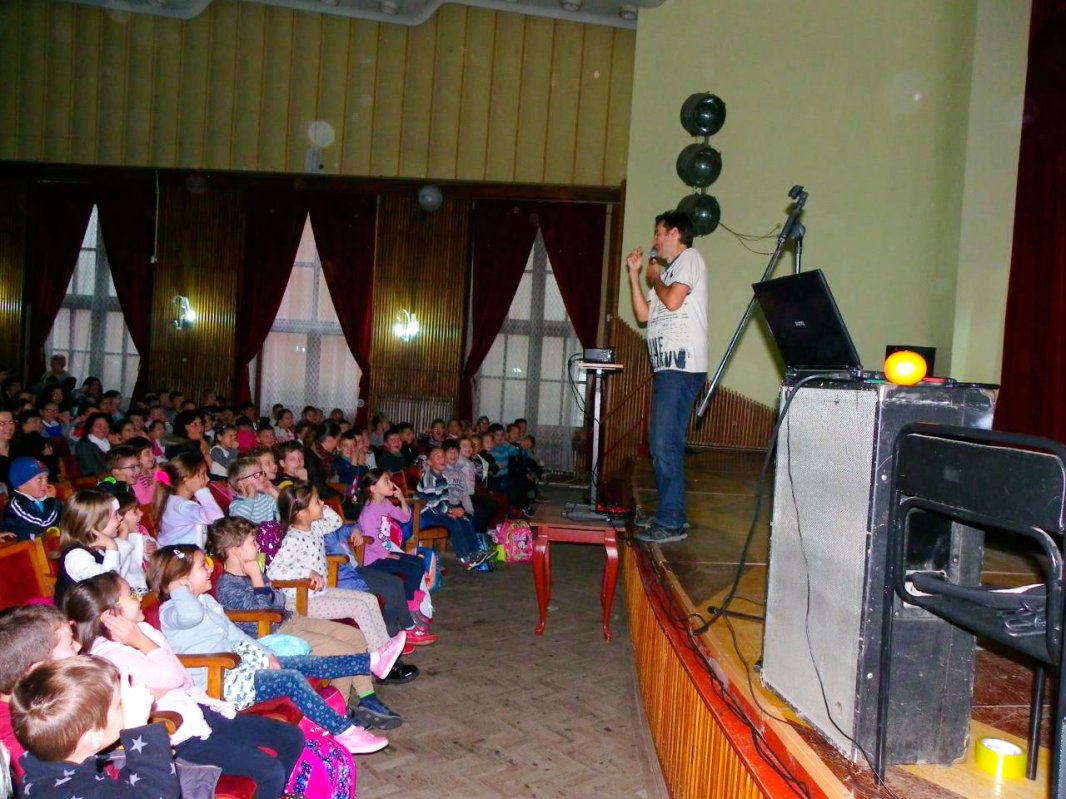 Spectacol pentru 400 de copii din Protopopiatul Târnăveni 29346